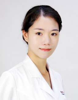 医学美容技师 谭雪红