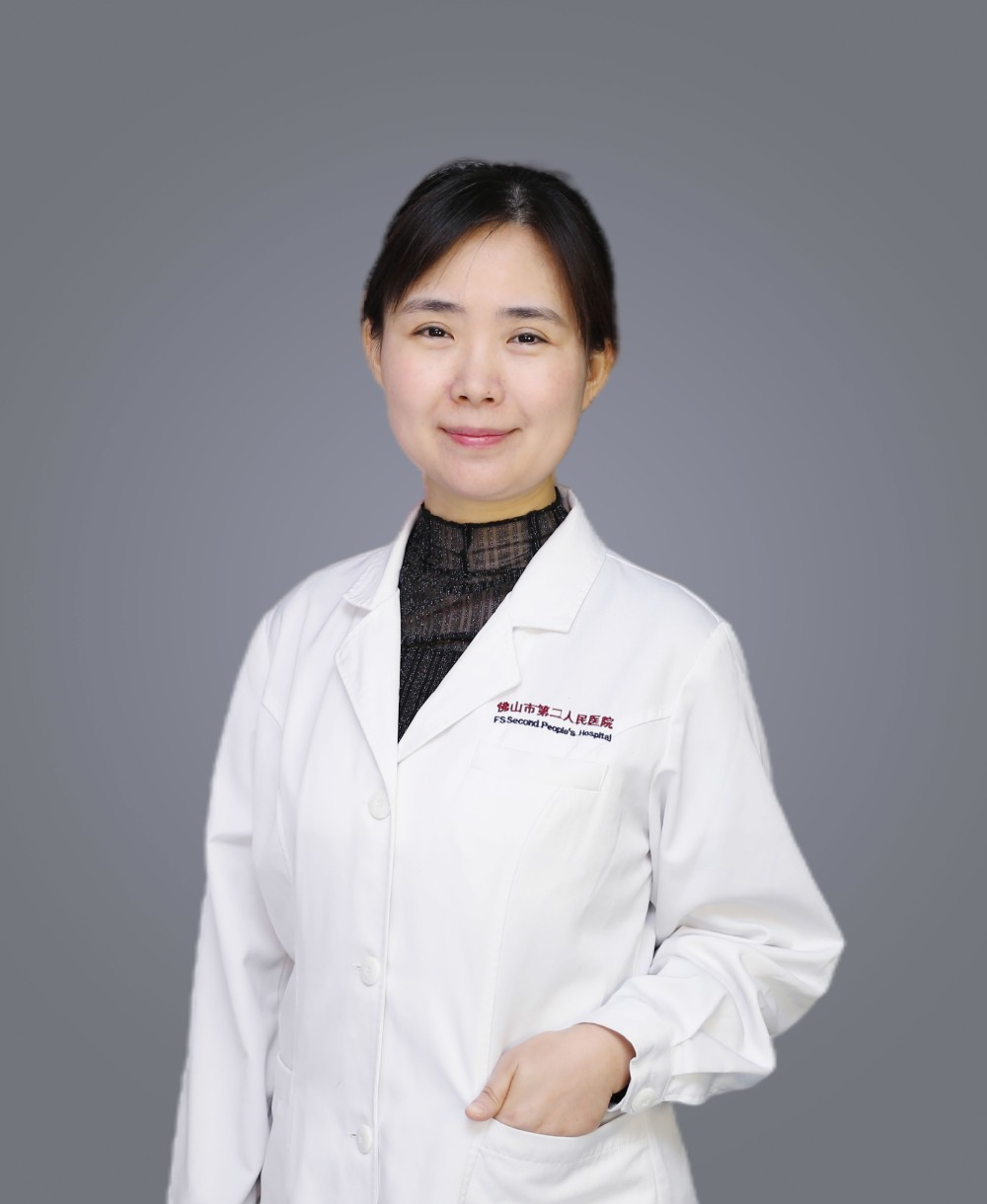 主任医师 周爱华