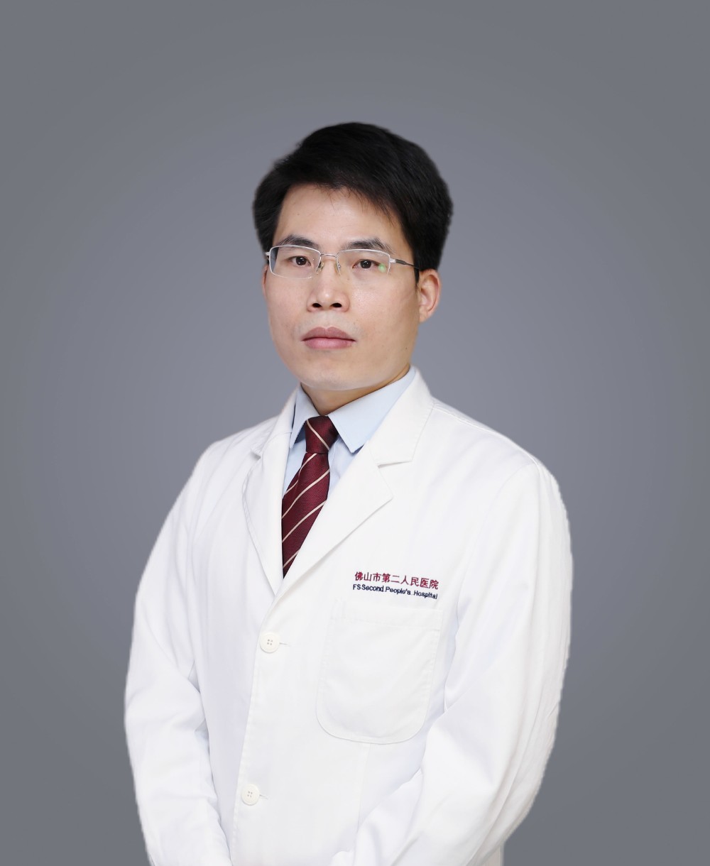 主任中医师 中西医结合临床博士 彭树灵