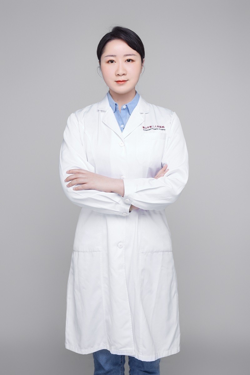 主治医师、硕士研究生 袁雅璐