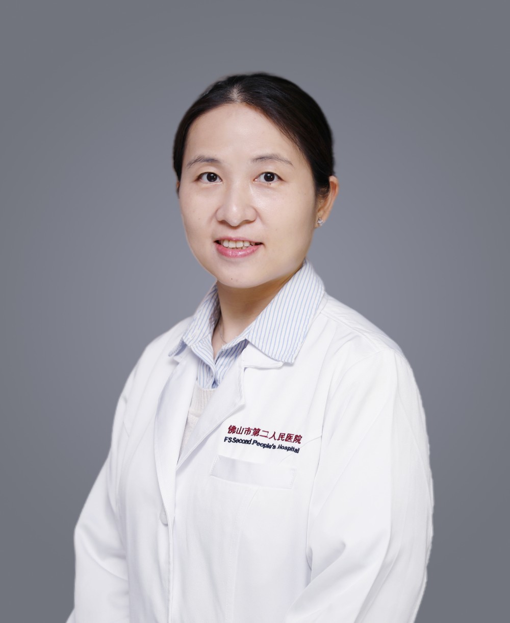 副主任医师 眼科学硕士  陈瑞　