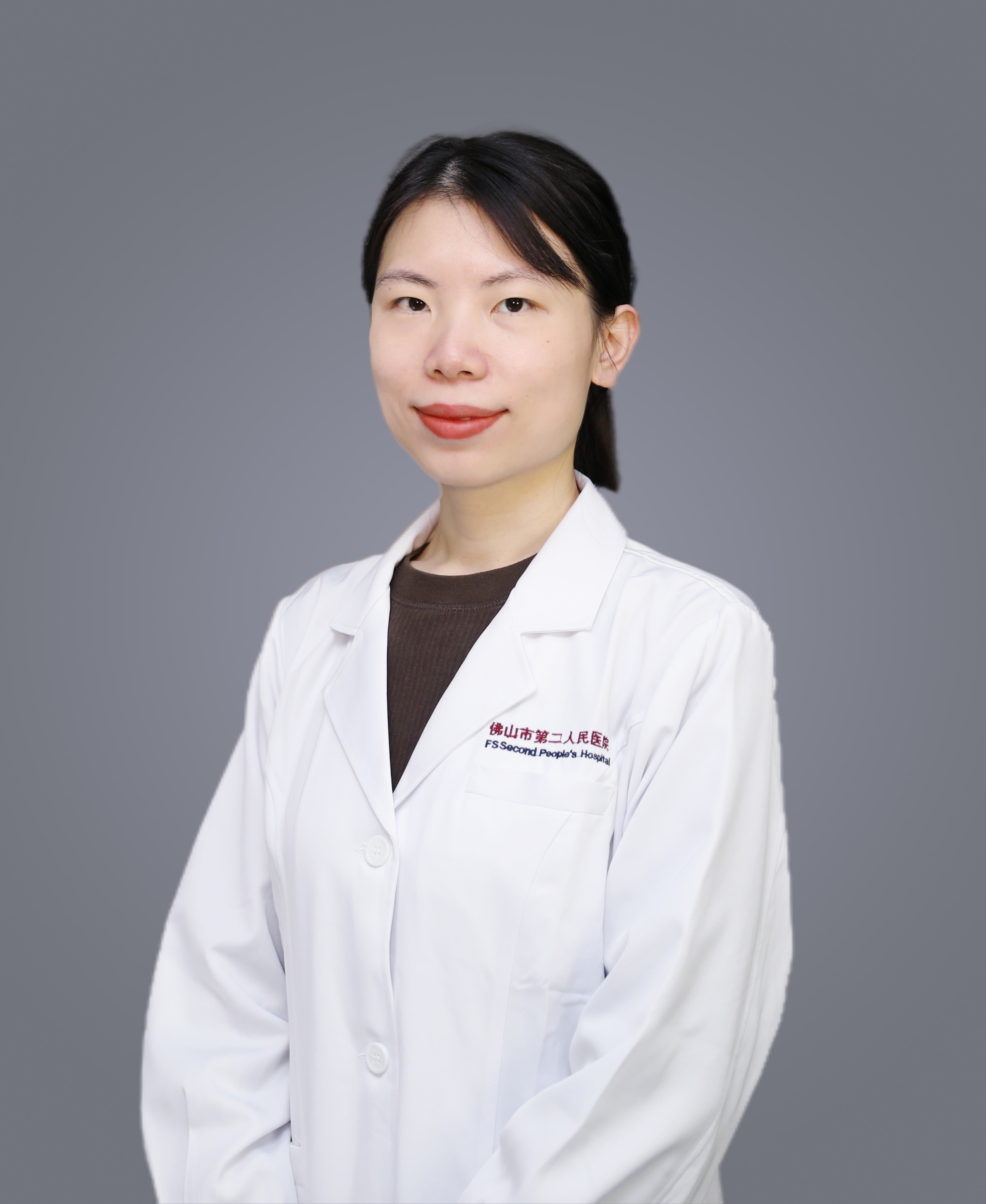 主治医师 眼科学硕士 林叶