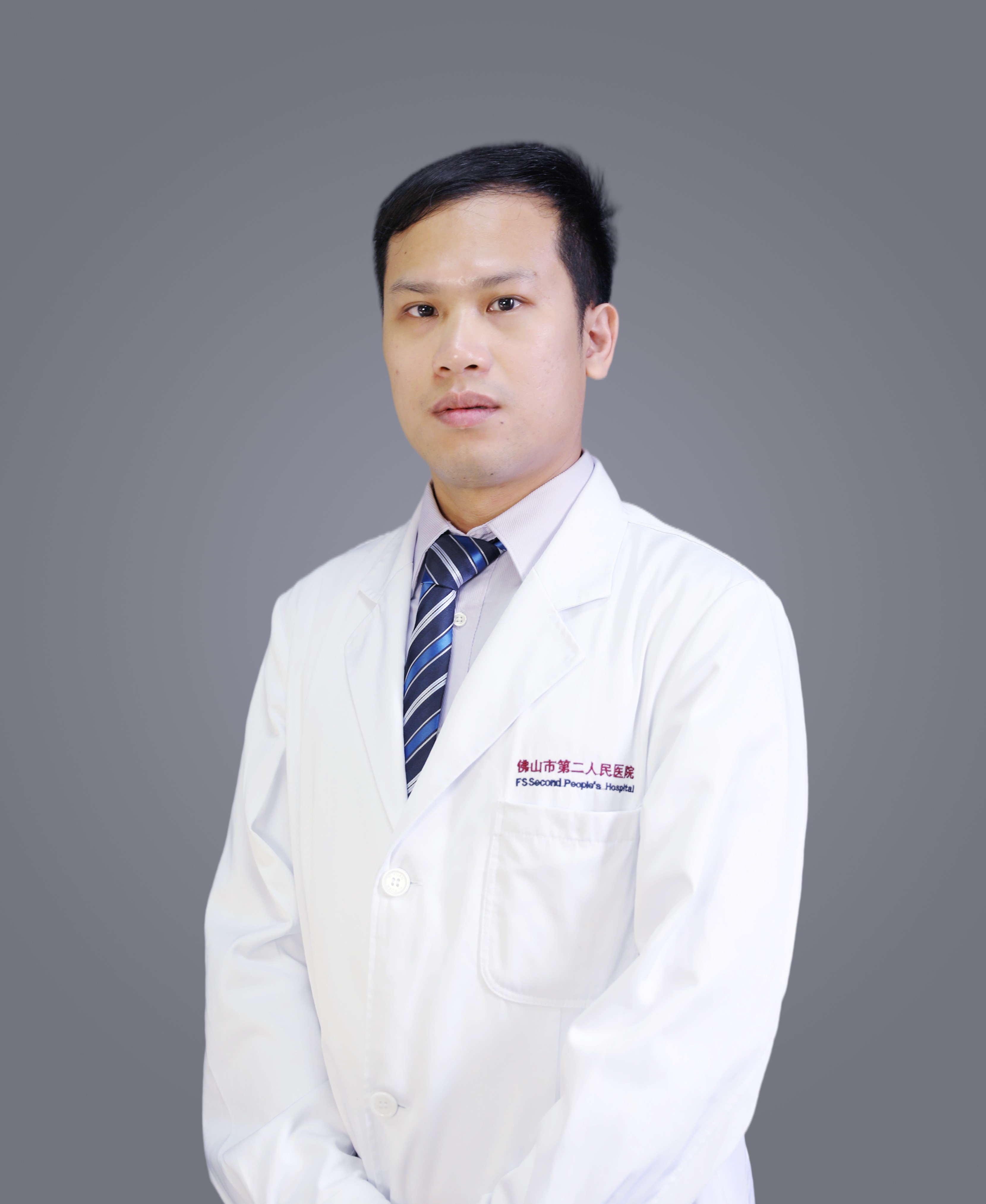 主治医师 欧阳家耀