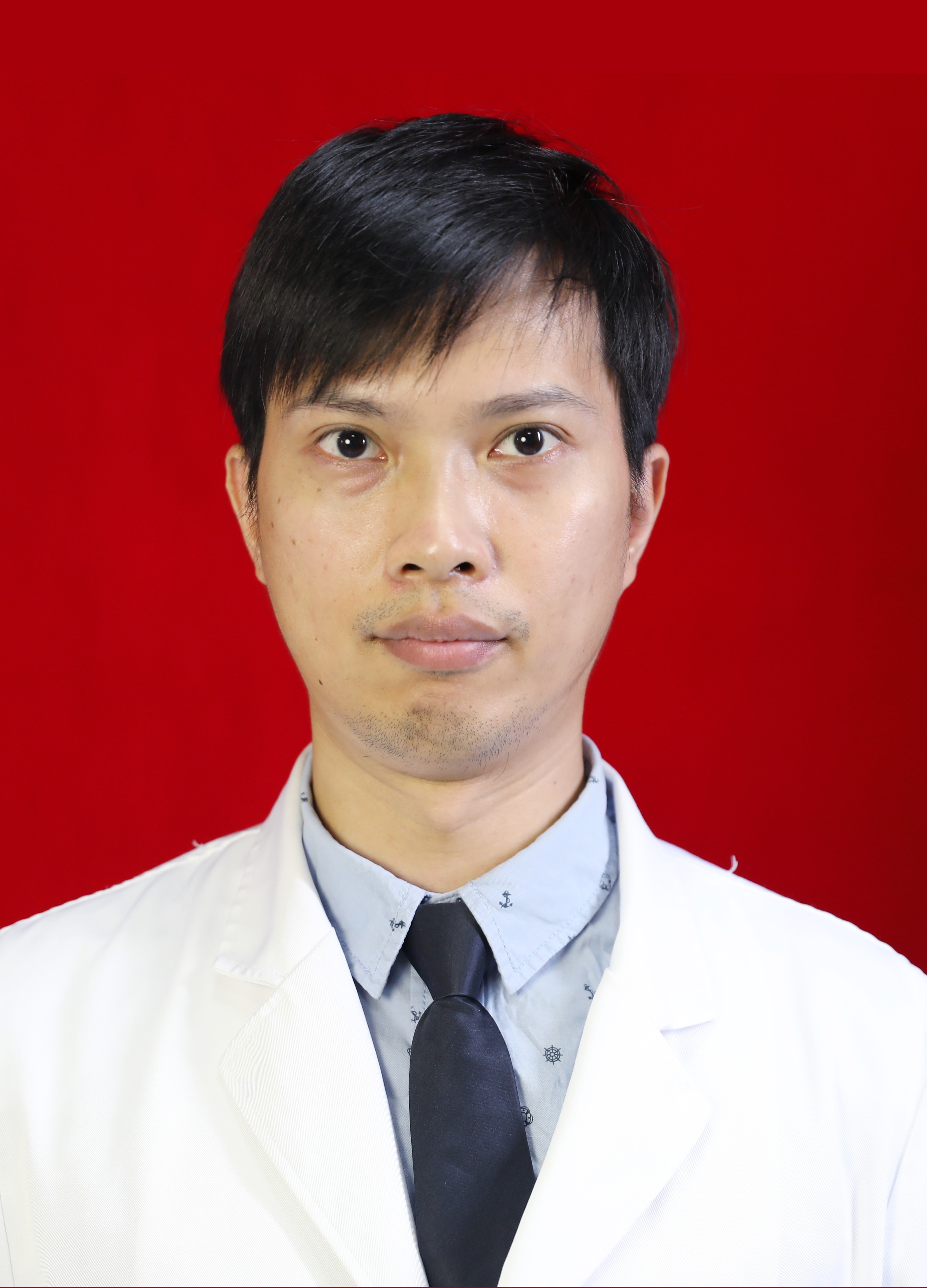 主治医师 廖龙光