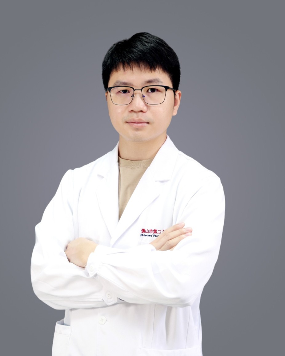 医师 硕士研究生 甘海宁