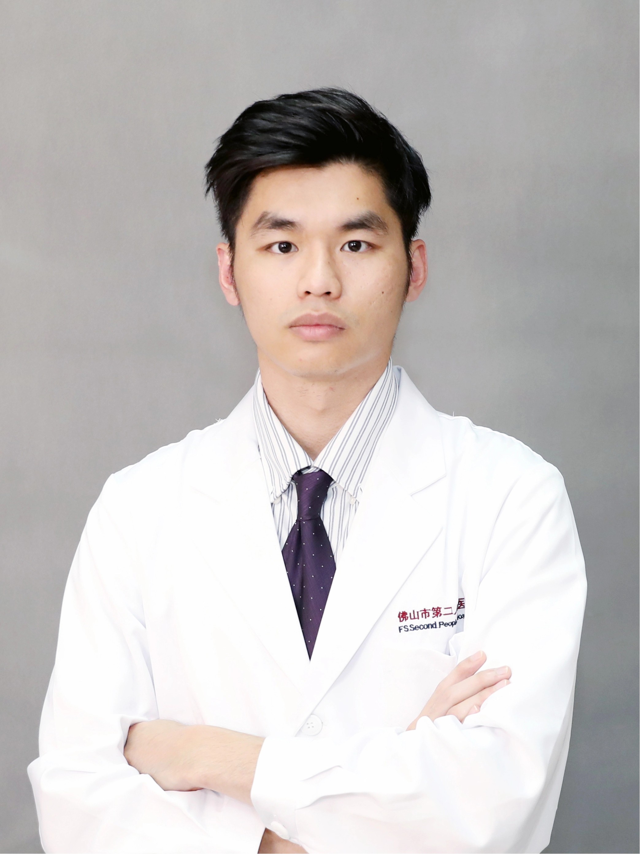 医师 硕士研究生 罗宏斌